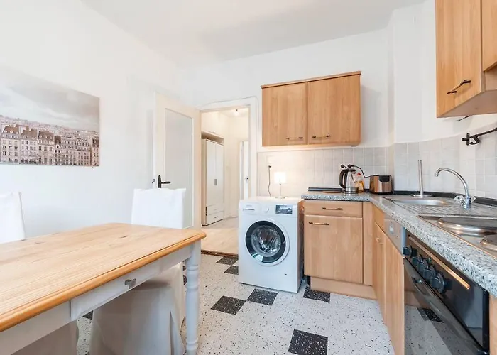 Moderne 2-zimmer * Brémy